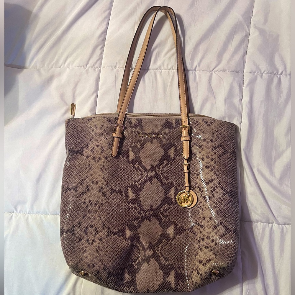 Michael Kors soft tote